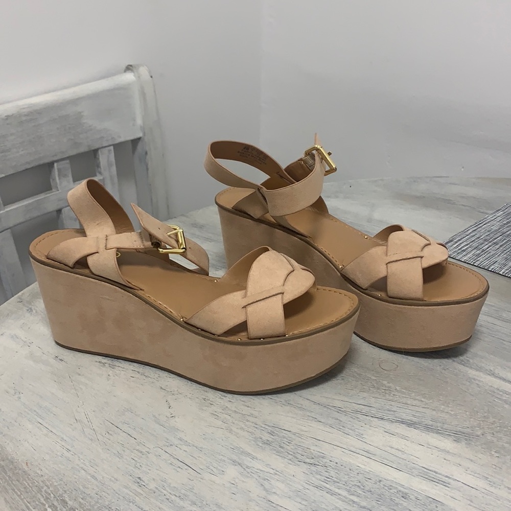 CLEARANCE Franco Sarto brand new, size 9